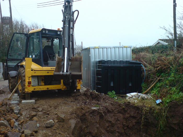 15 Retaining Wall & Cess Tank (4)